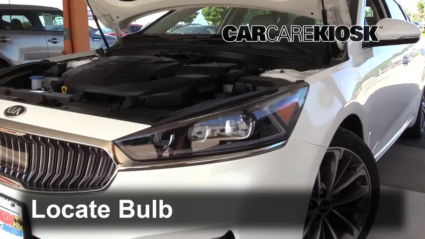 2017 Kia Cadenza Limited 3.3L V6 Lights Turn Signal - Front (replace bulb)
